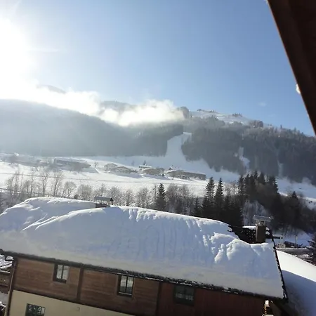 Gasthof Brentwirt 레오강