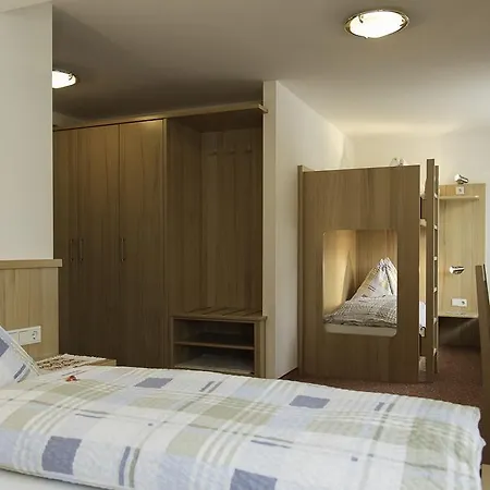 Gasthof Brentwirt B&B 레오강