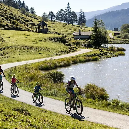 Alojamento de Acomodação e Pequeno-almoço Gasthof Brentwirt Leogang